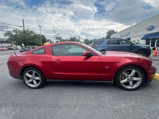 2010 Ford Mustang GT Premium