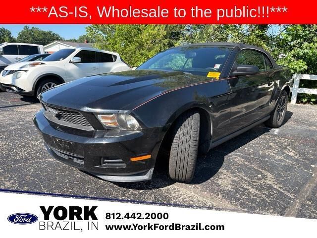 2012 Ford Mustang V6 Premium — photo 1 of 26