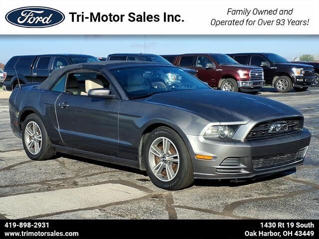 2013 Ford Mustang V6 Premium