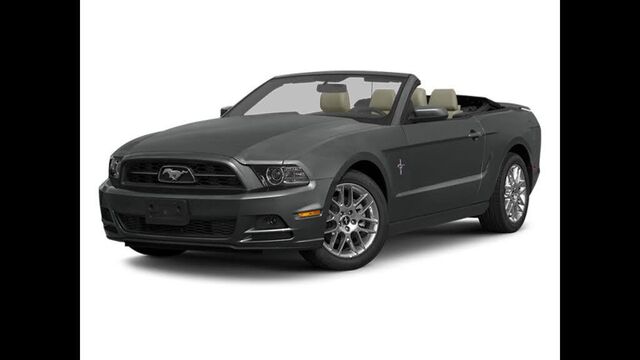 2014 Ford Mustang V6