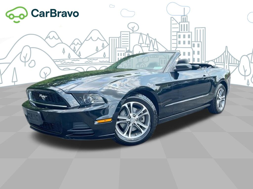 2014 Ford Mustang V6 — photo 1 of 6
