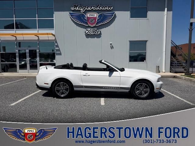 2012 Ford Mustang V6 Premium — photo 1 of 26