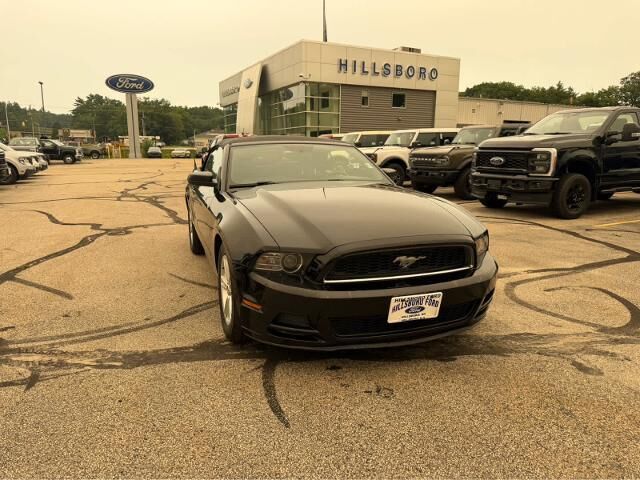2014 Ford Mustang V6