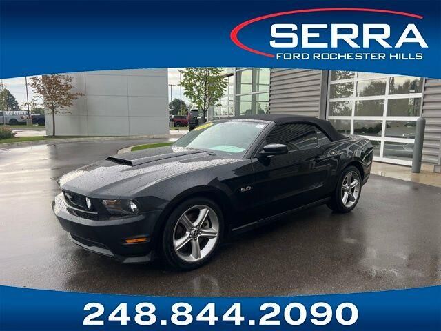 2011 Ford Mustang GT Premium