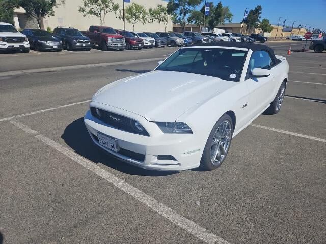 2014 Ford Mustang GT Premium — photo 1 of 13