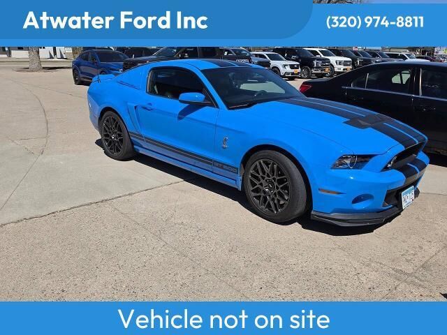 2013 Ford Shelby GT500 Base