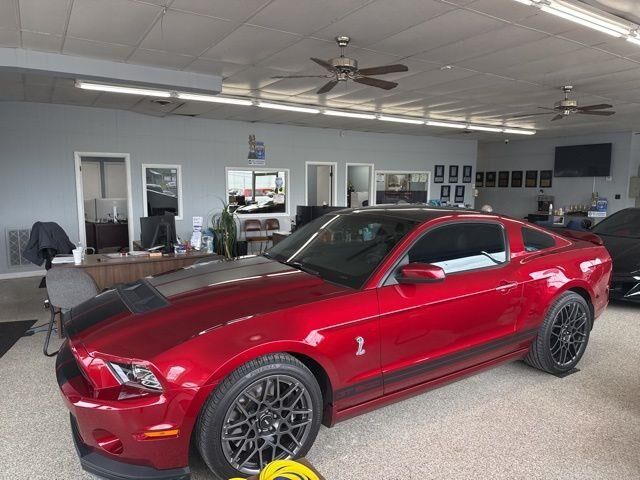 2014 Ford Shelby GT500 Base