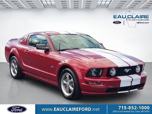 2006 Ford Mustang GT Deluxe