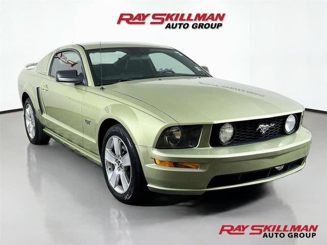 2006 Ford Mustang GT Premium — photo 1 of 13