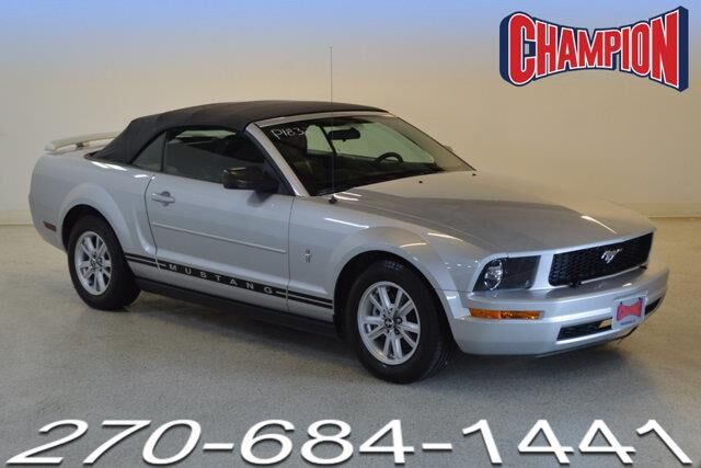 2005 Ford Mustang V6 Premium — photo 1 of 26