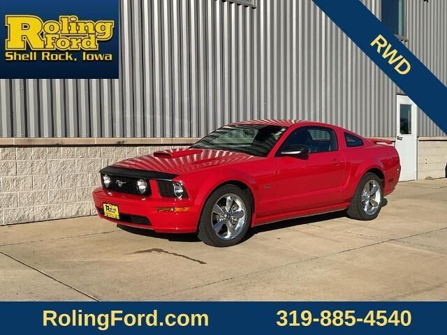 2007 Ford Mustang GT Premium — photo 1 of 13
