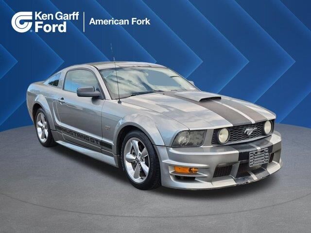 2008 Ford Mustang GT Deluxe