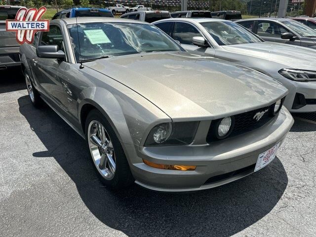 2008 Ford Mustang GT Premium — photo 1 of 13