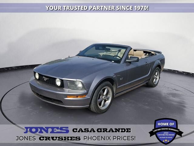 2006 Ford Mustang GT Premium — photo 1 of 39