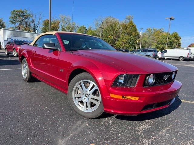 2006 Ford Mustang GT Premium