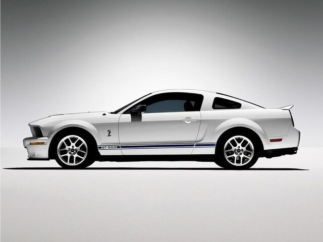 2007 Ford Shelby GT500 Base