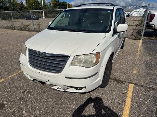 2010 Chrysler Town and Country Touring