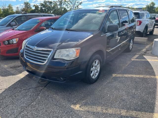 2010 Chrysler Town and Country Touring