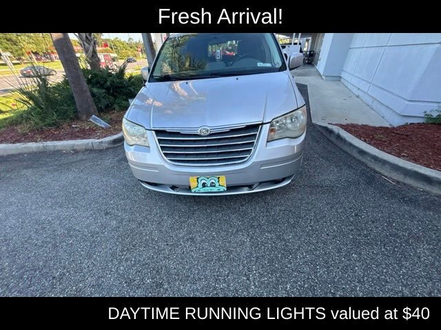 2010 Chrysler Town & Country Touring