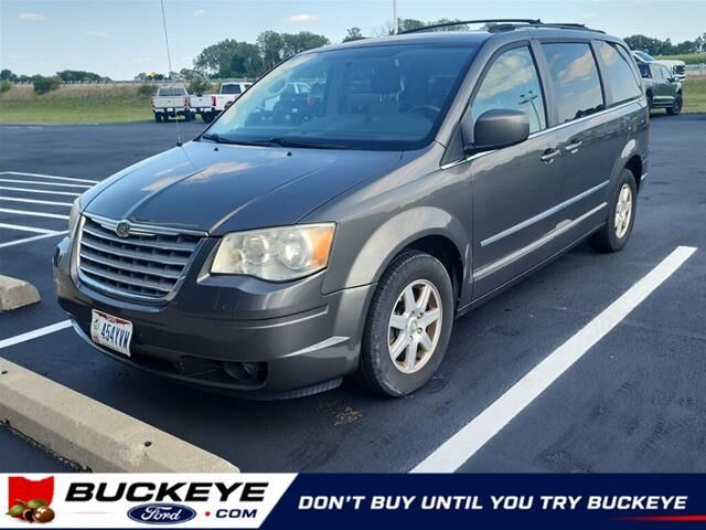 2010 Chrysler Town and Country Touring Plus