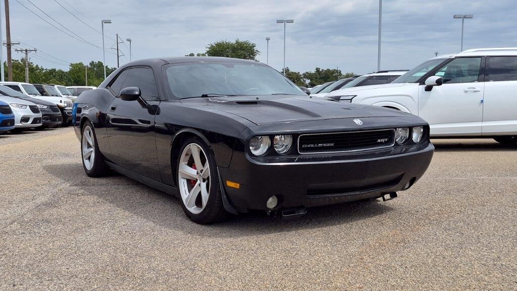 2009 Dodge Challenger SRT8 — photo 1 of 13