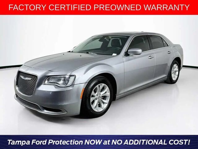 2015 Chrysler 300 Limited