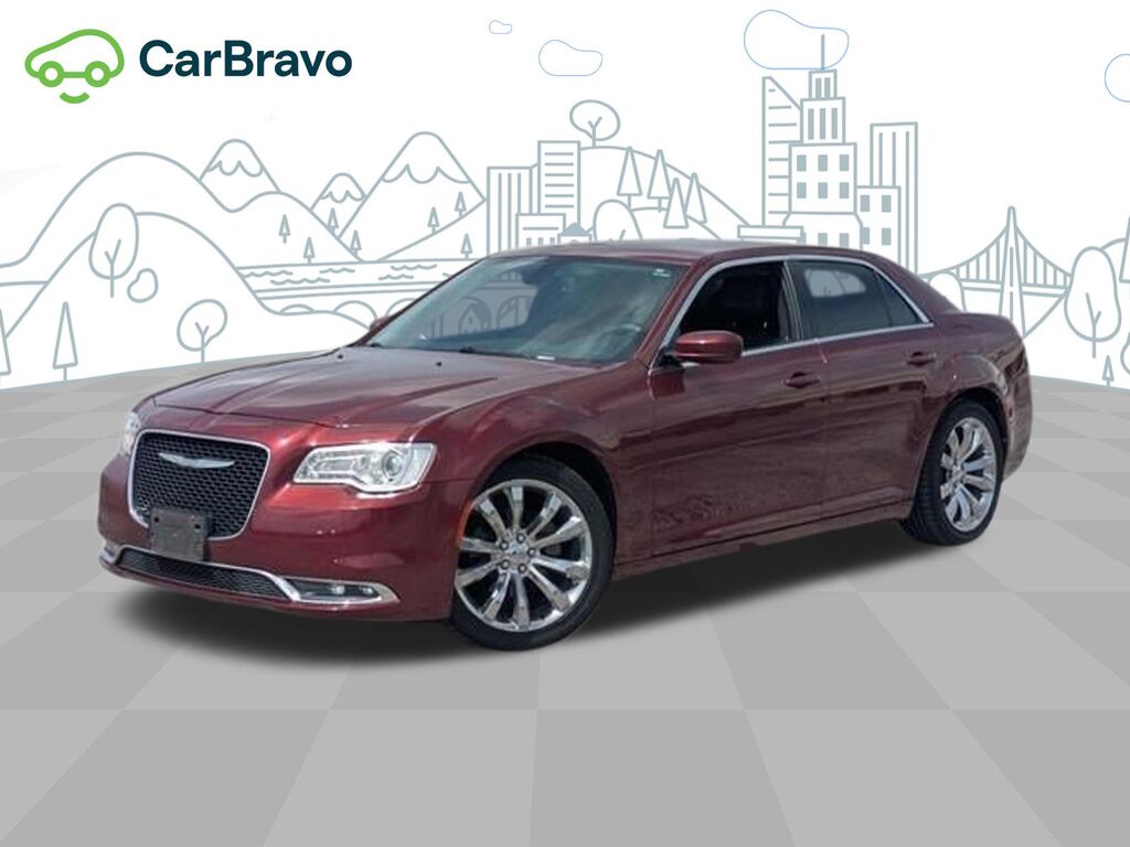 2017 Chrysler 300 Limited — photo 1 of 6