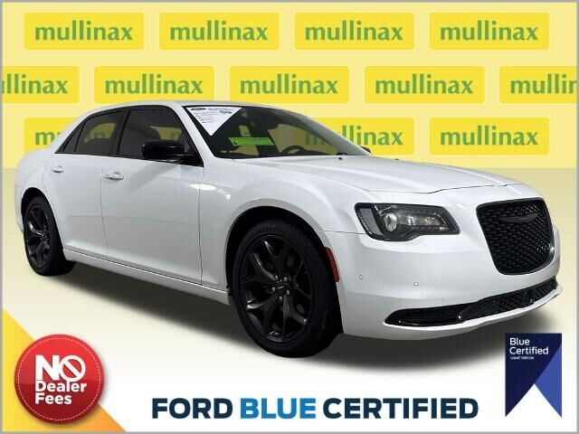 2023 Chrysler 300 Touring