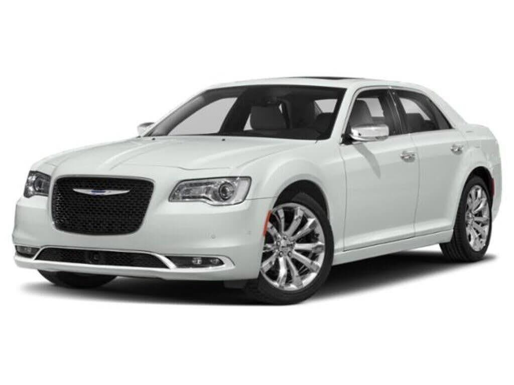 2018 Chrysler 300 Touring — photo 1 of 1