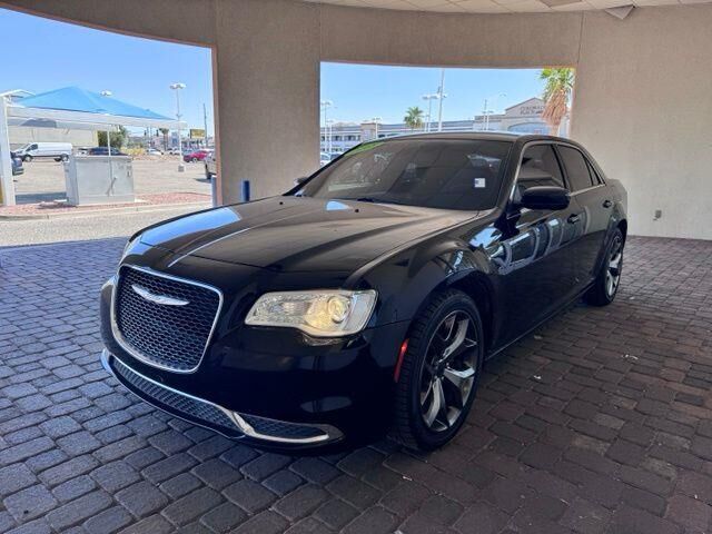 2018 Chrysler 300 Touring
