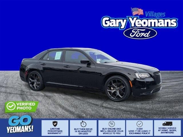 2023 Chrysler 300 Touring