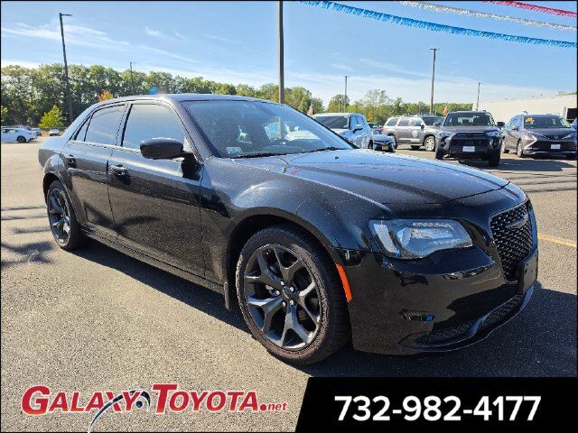 2023 Chrysler 300 Touring