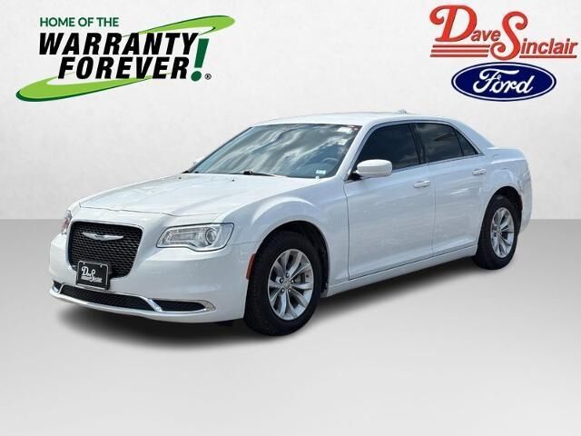 2023 Chrysler 300 Touring