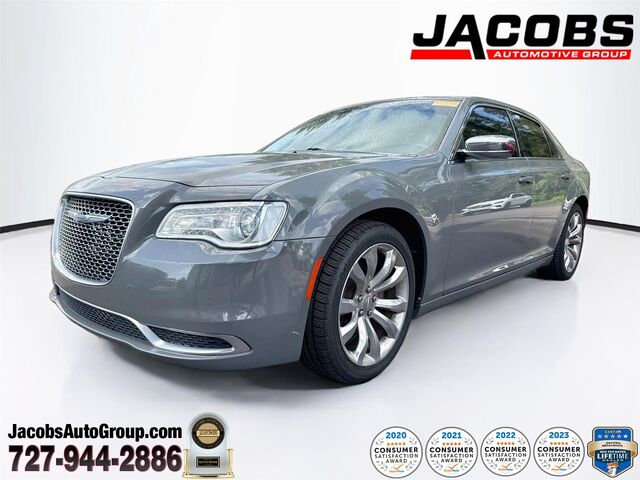 2019 Chrysler 300 Touring