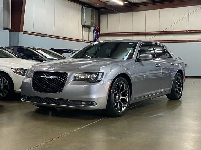 2018 Chrysler 300 S