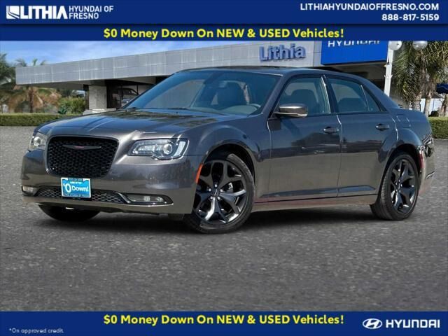 2023 Chrysler 300 S V6 — photo 1 of 13