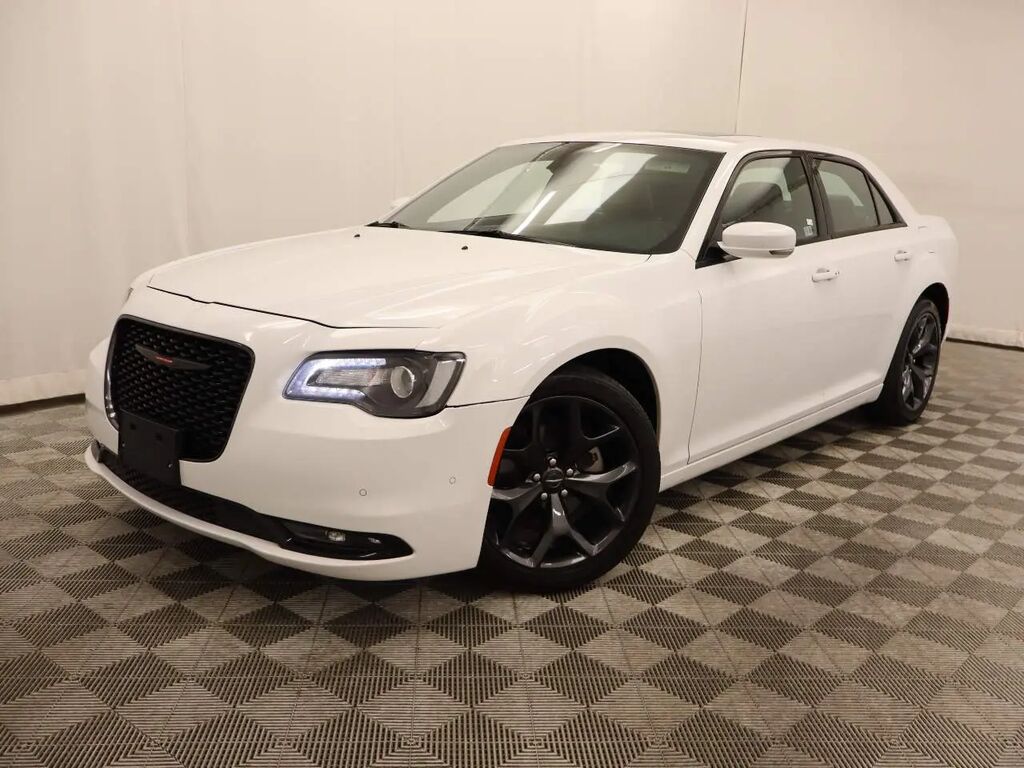2023 Chrysler 300 S V6 — photo 1 of 26