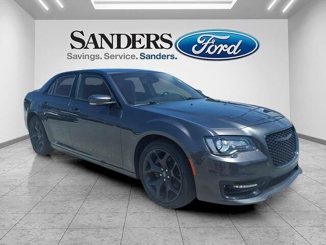 2022 Chrysler 300 S V8 — photo 1 of 26