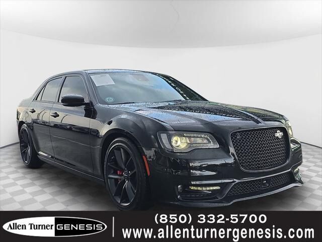 2023 Chrysler 300 C — photo 1 of 13