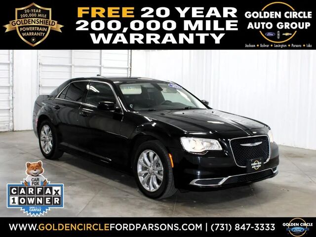 2023 Chrysler 300 Touring