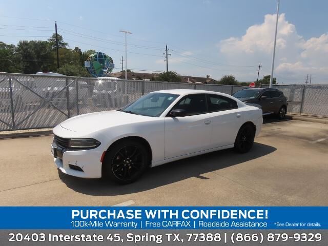 2017 Dodge Charger SE — photo 1 of 26