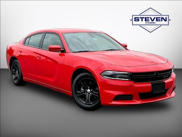 2022 Dodge Charger SXT — photo 1 of 13