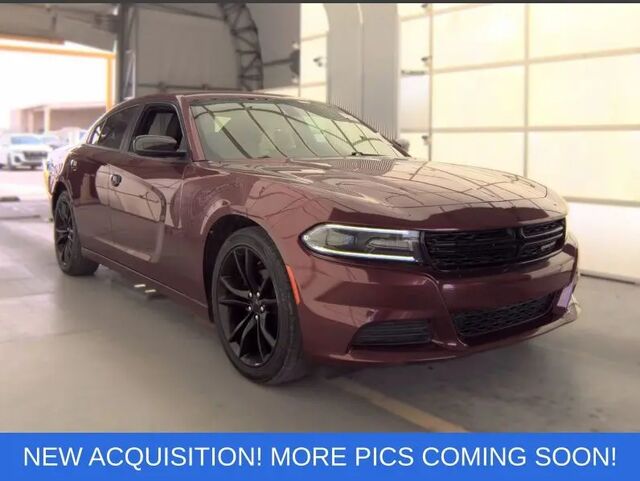 2018 Dodge Charger SXT — photo 1 of 6