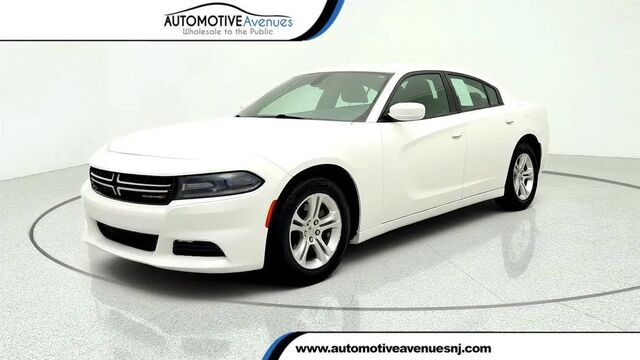 2017 Dodge Charger SE