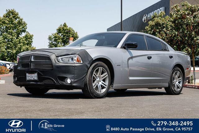 2013 Dodge Charger R/T — photo 1 of 8