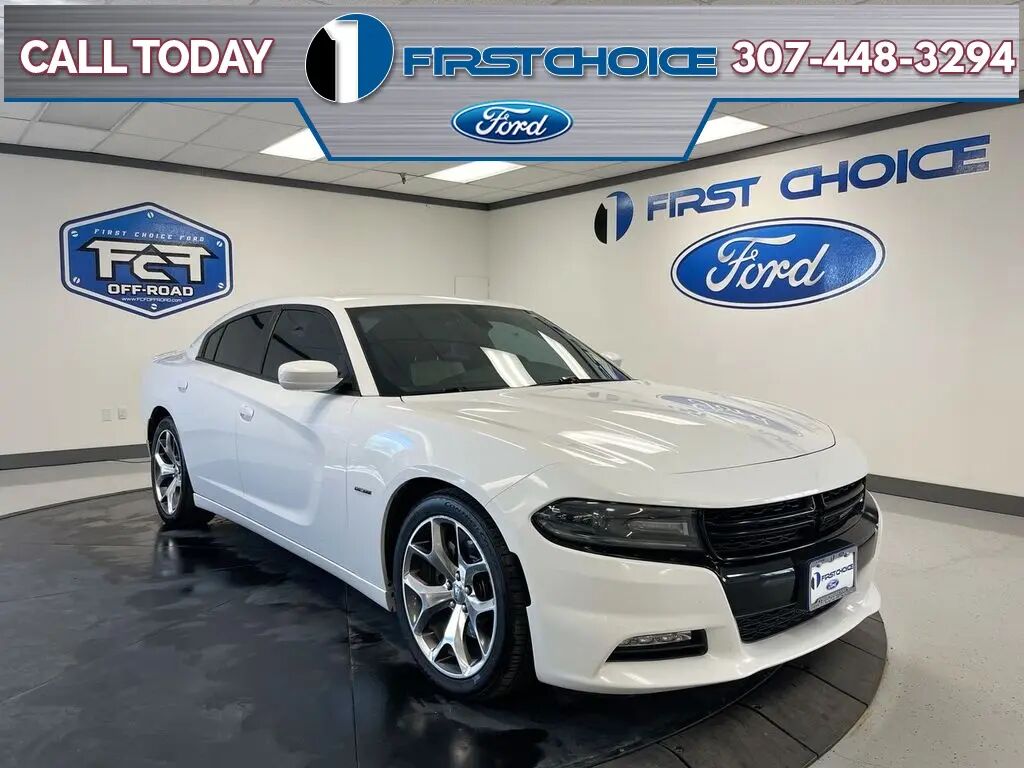 2015 Dodge Charger R/T — photo 1 of 26
