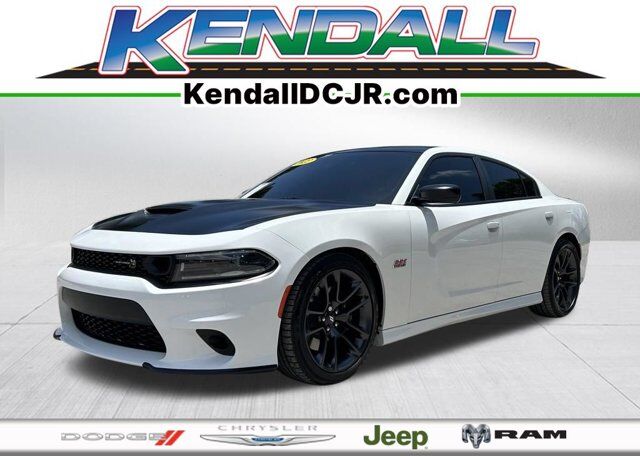 2022 Dodge Charger Scat Pack — photo 1 of 14