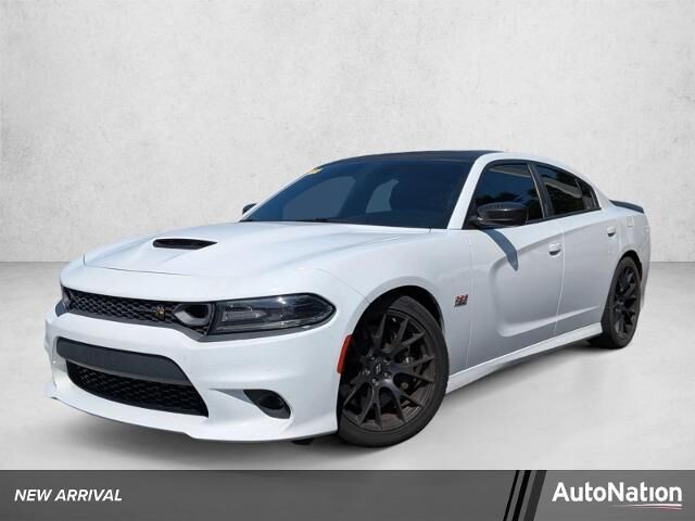 2019 Dodge Charger R/T Scat Pack — photo 1 of 13