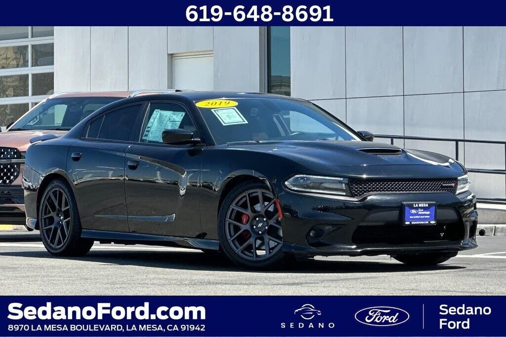 2019 Dodge Charger GT — photo 1 of 14