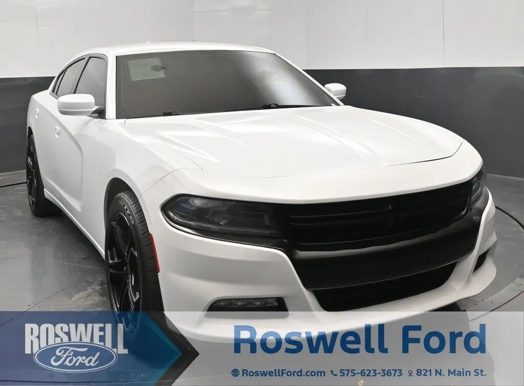 2022 Dodge Charger SXT — photo 1 of 12